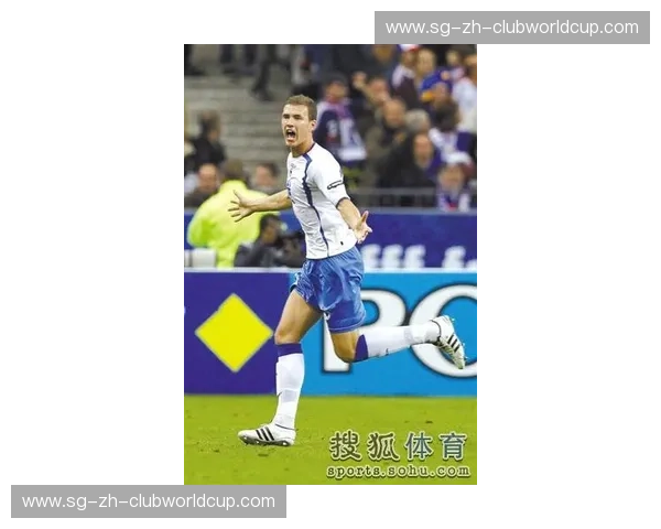 荣耀与铁血的碰撞：当奥尔良的百合遇见阿雅克肖的雄鹰